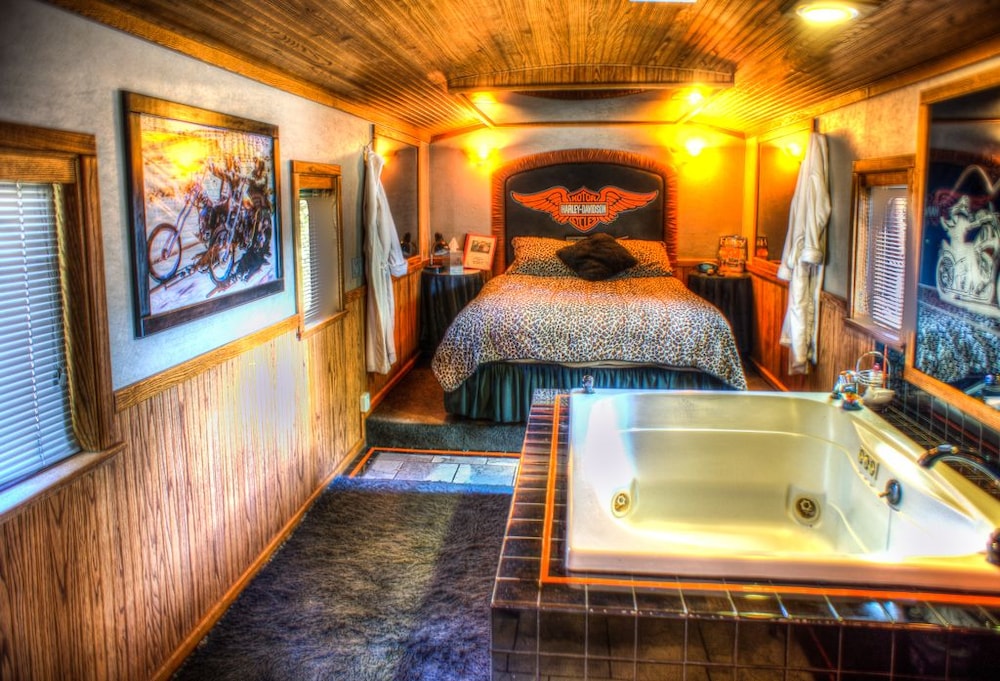 Standard Cabin, Private Bathroom (Easy Rider) photo 1