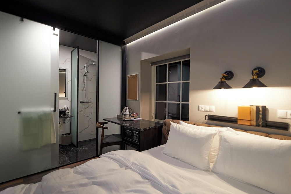 Economy Room photo 1
