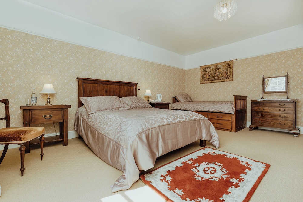 Suite, Ensuite (The Wisteria) photo 1