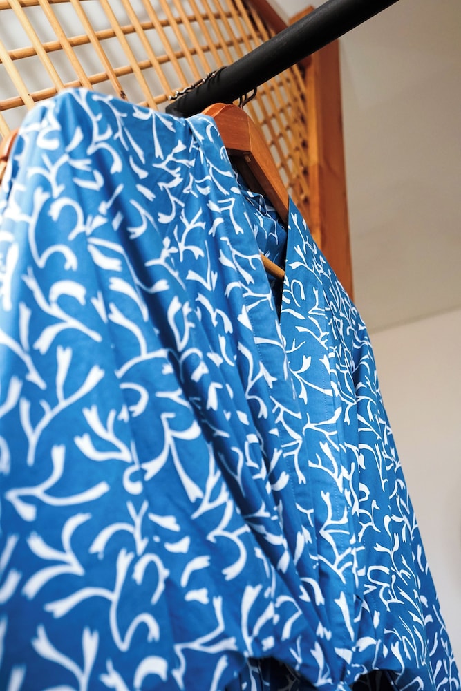 Urban Top - Photo 9