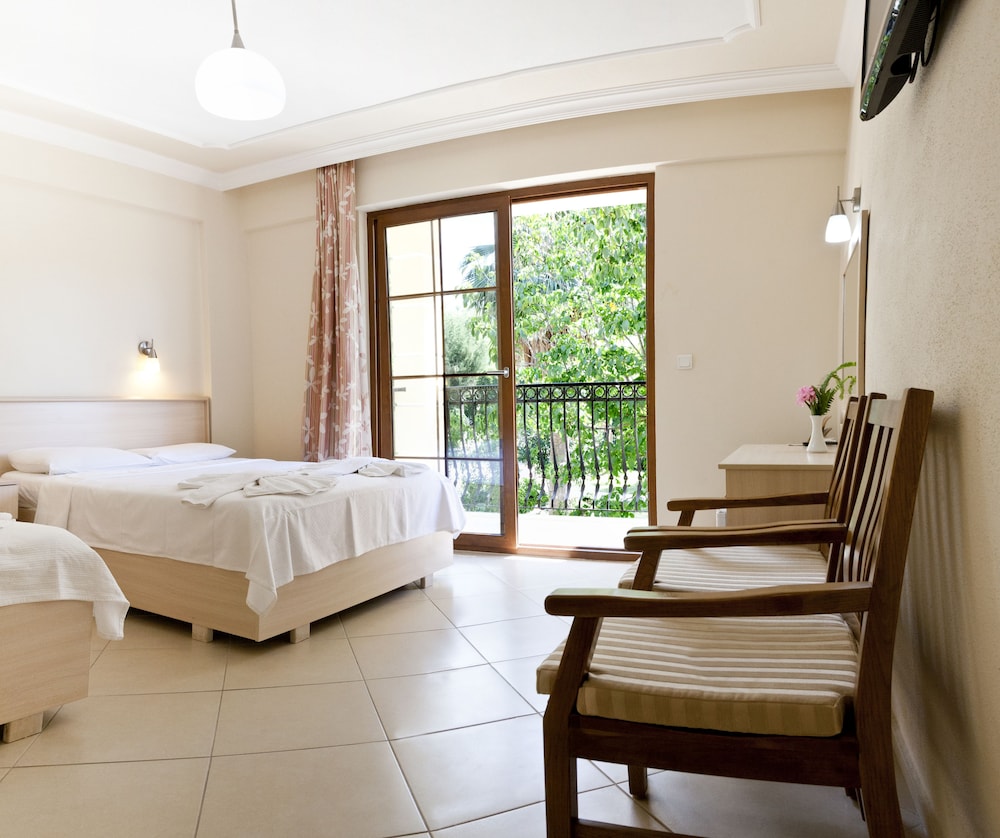 Superior Double Room, 1 Double Bed, Non Smoking, Balcony