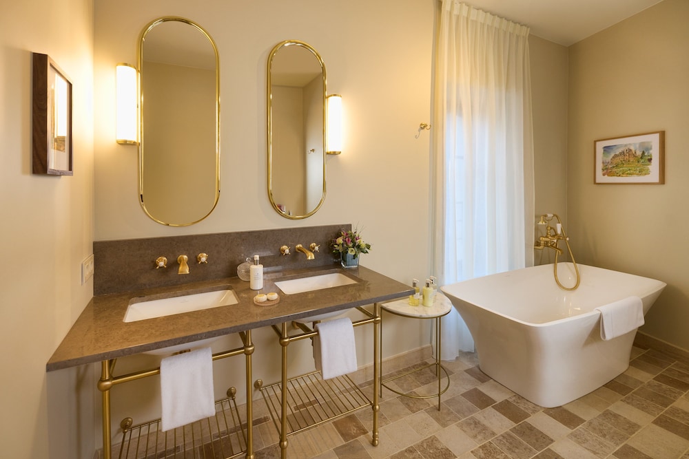 Beaune Suite photo 2