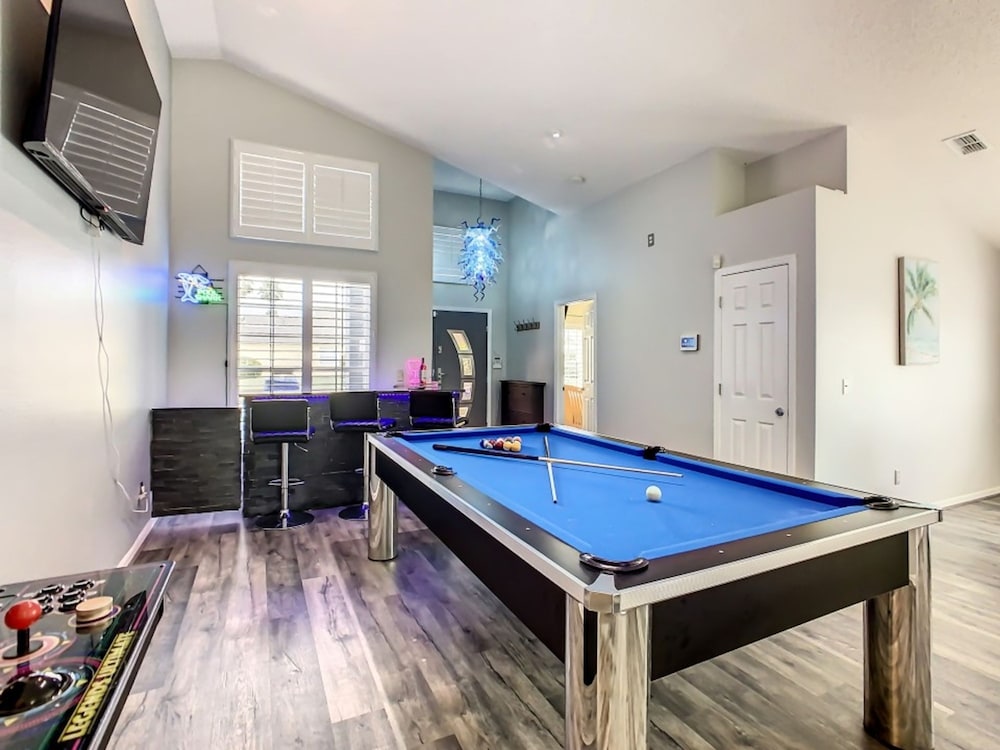 Hampton Lakes Vacation Pool Home, Photo 42