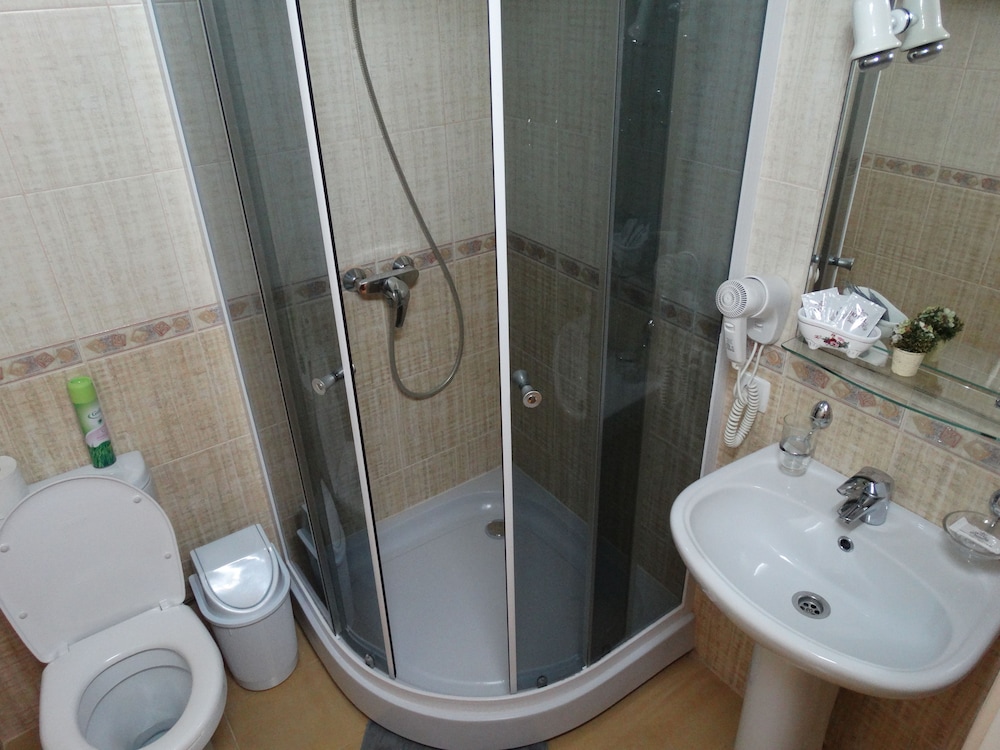 Triple Room, 1 Double Bed with Sofa bed (7) photo 2