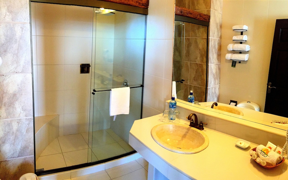Superior Double Room, 1 King Bed photo 3