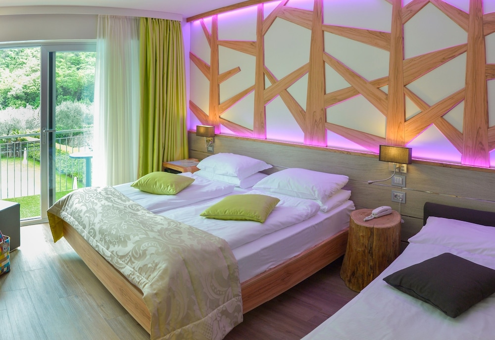 Superior Triple Room, 1 Double Bed with Sofa bed