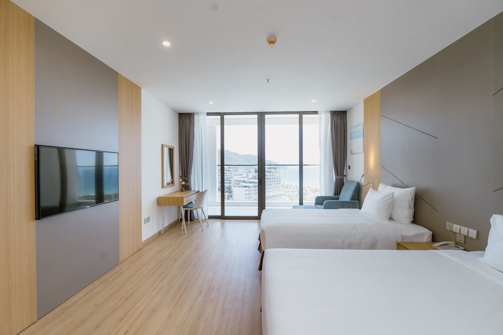 Deluxe Twin Room, Ocean View photo 3