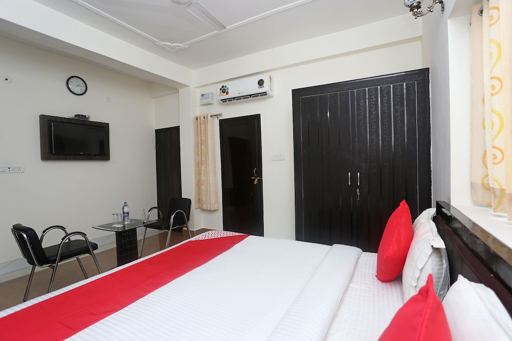 Deluxe Double Or Twin Room, 1 Queen Bed photo 1