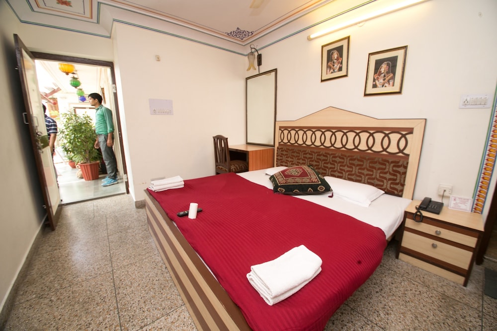 Deluxe Double Room - Photo 5