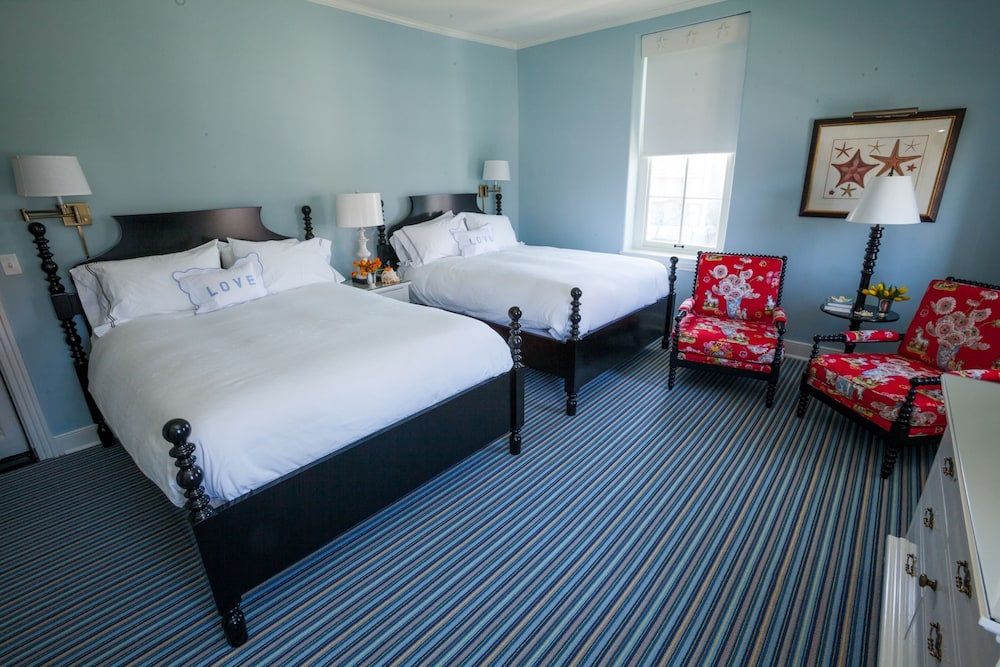 Room, 2 Queen Beds (Ocean Side) photo 2