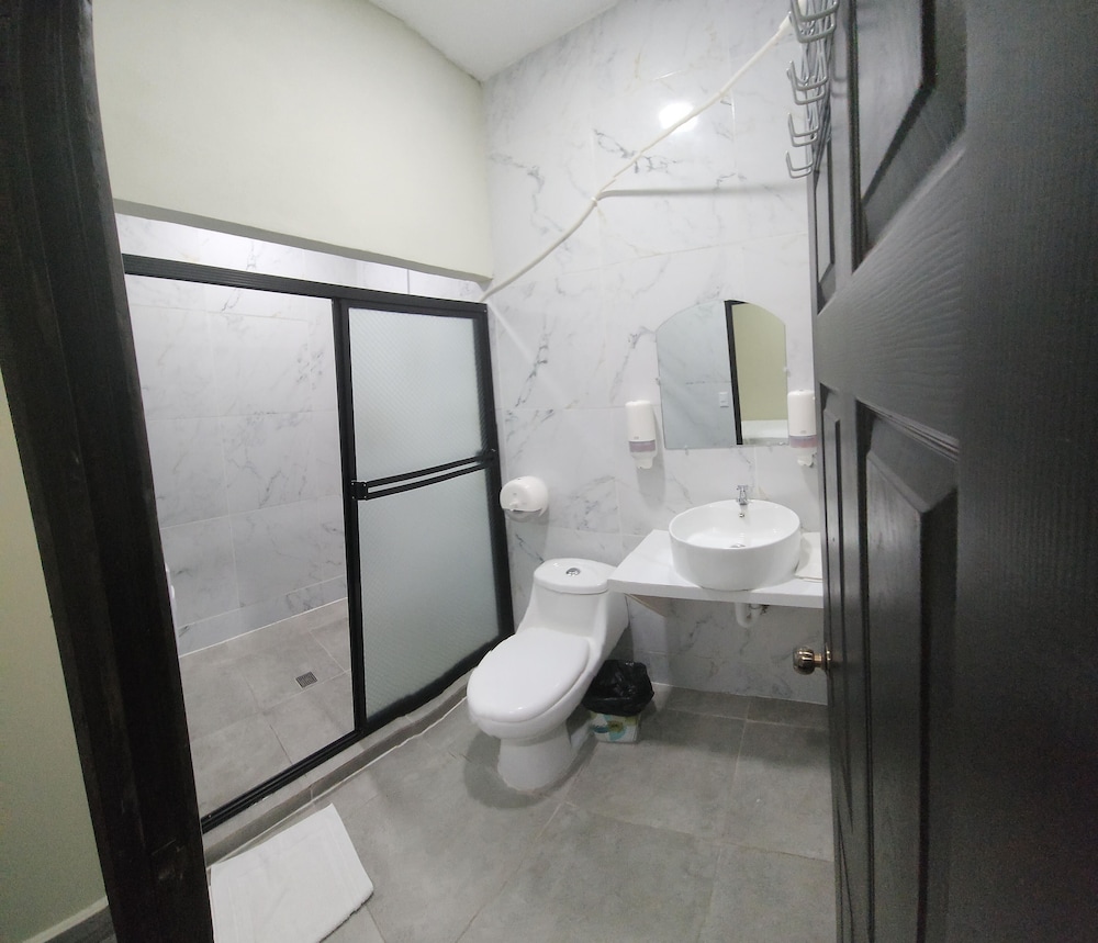 Basic Shared Dormitory photo 3