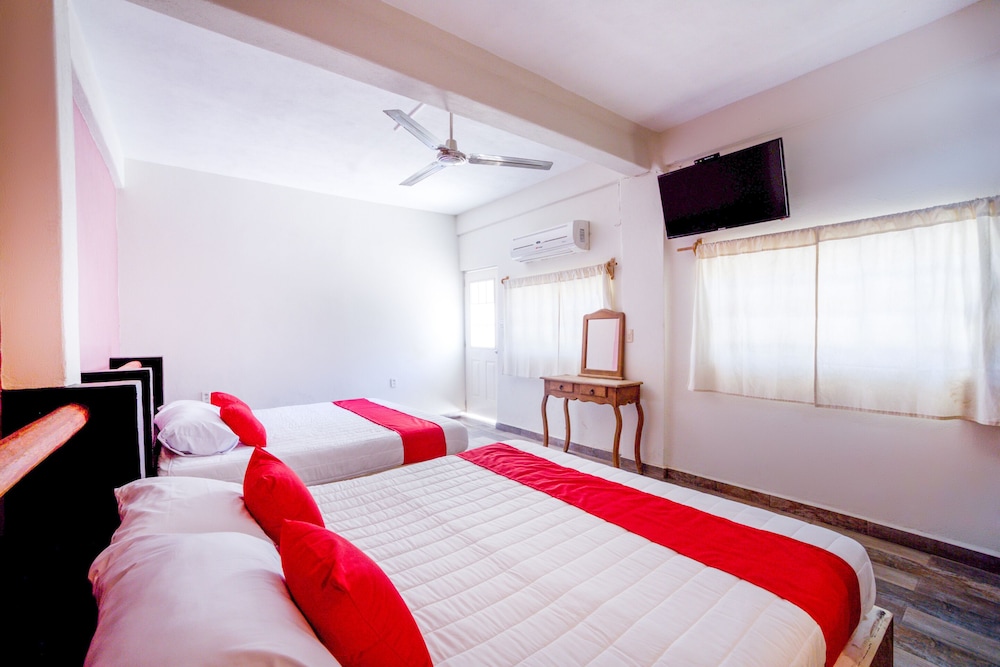 Superior Room (Two Beds) photo 2