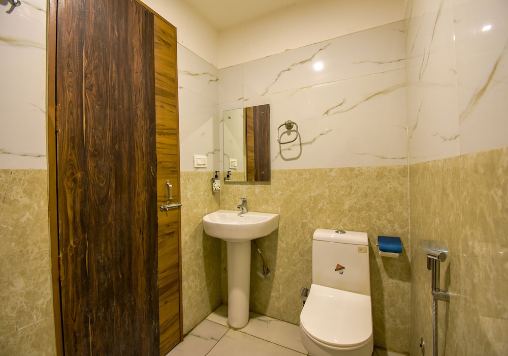 Premium Room - Photo 3