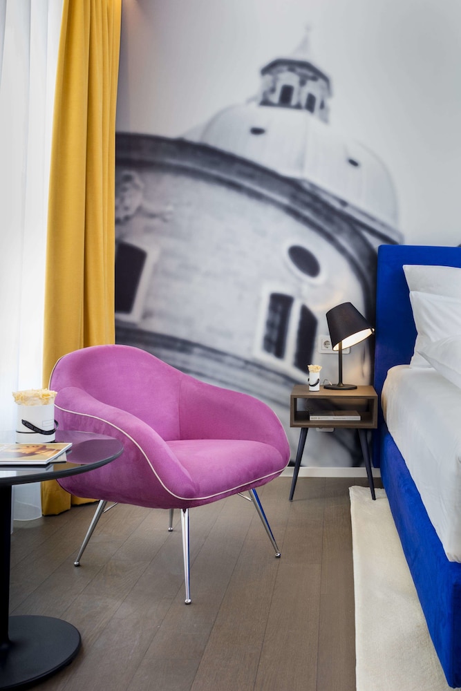 Junior Suite, City View - Photo 2