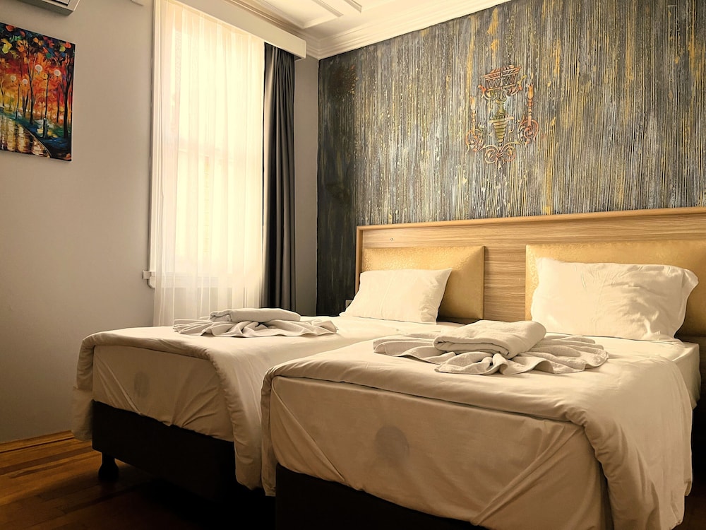 Double or Twin Room photo 1