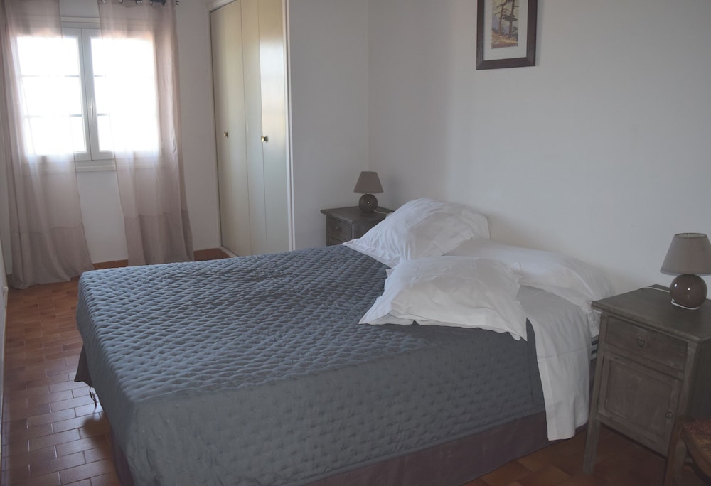 Apartment, 2 Bedrooms, Sea View (A Rossa 1) photo 1