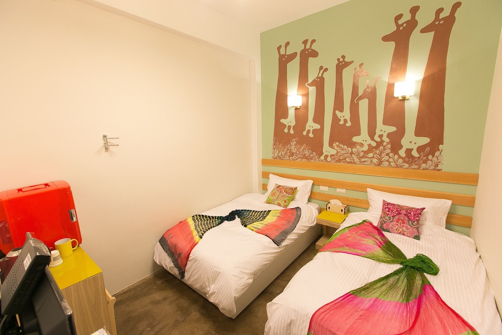 Deluxe Twin Room photo 3