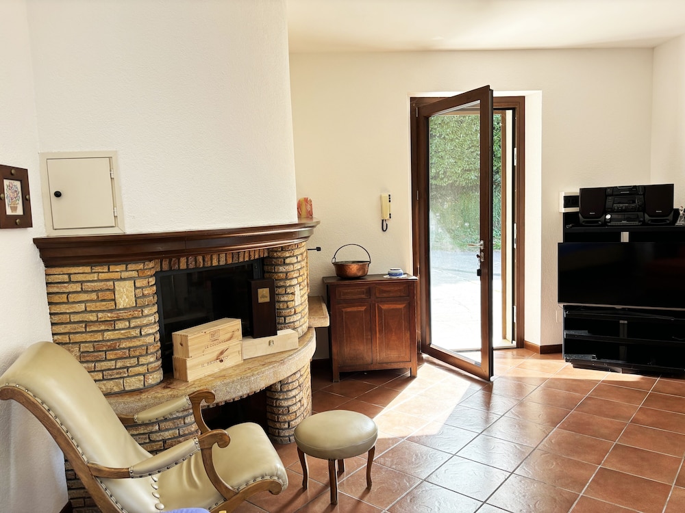 Panoramic Apartment photo 3