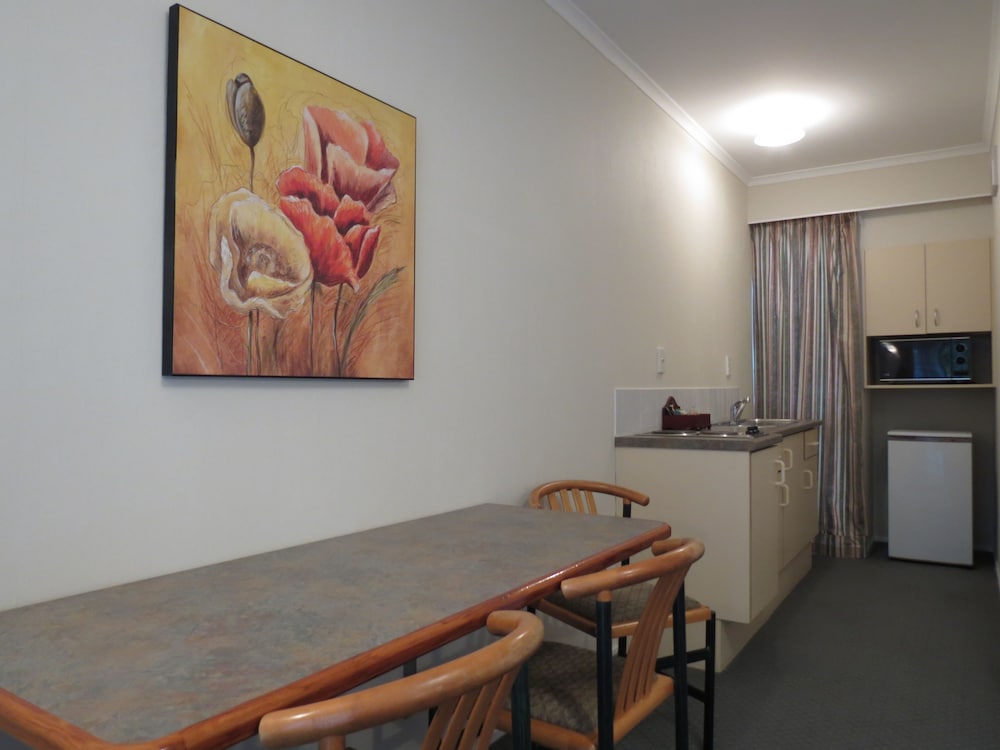 Superior Family Suite - Photo 3