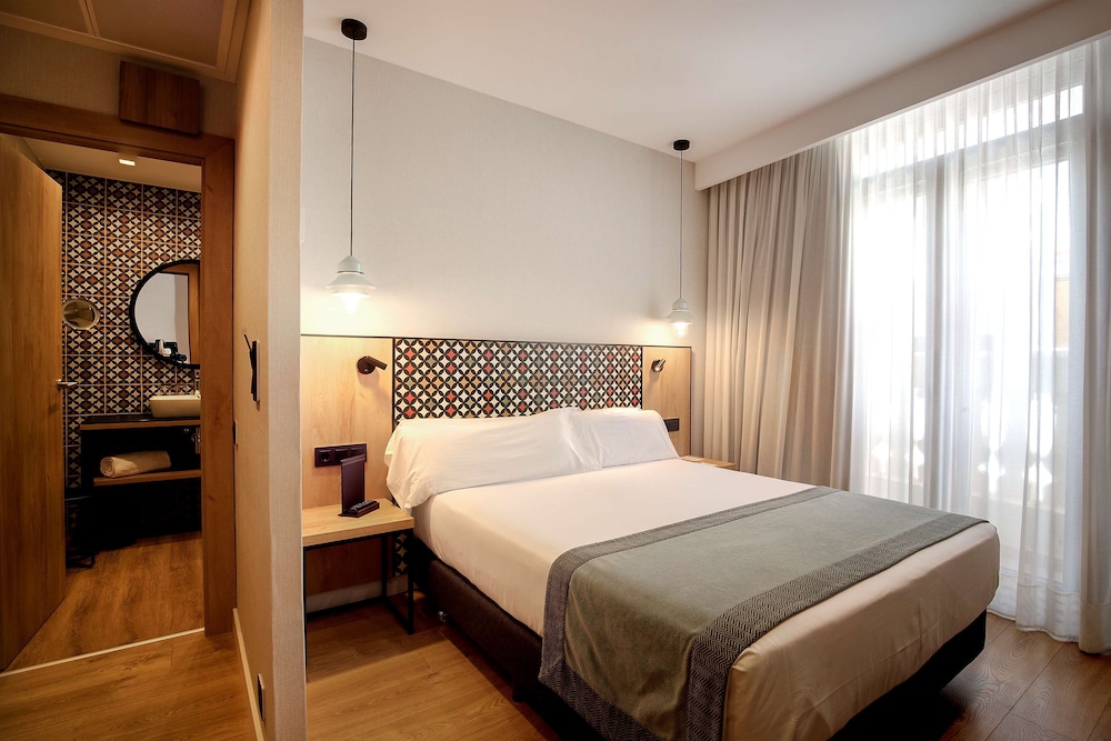 Premium Double Room Single Use