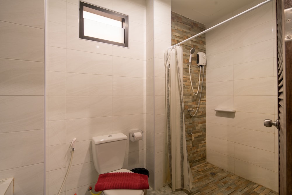 Deluxe Double Studio - Photo 8