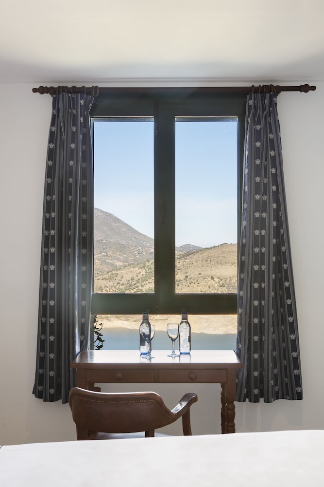 Classic Single Room