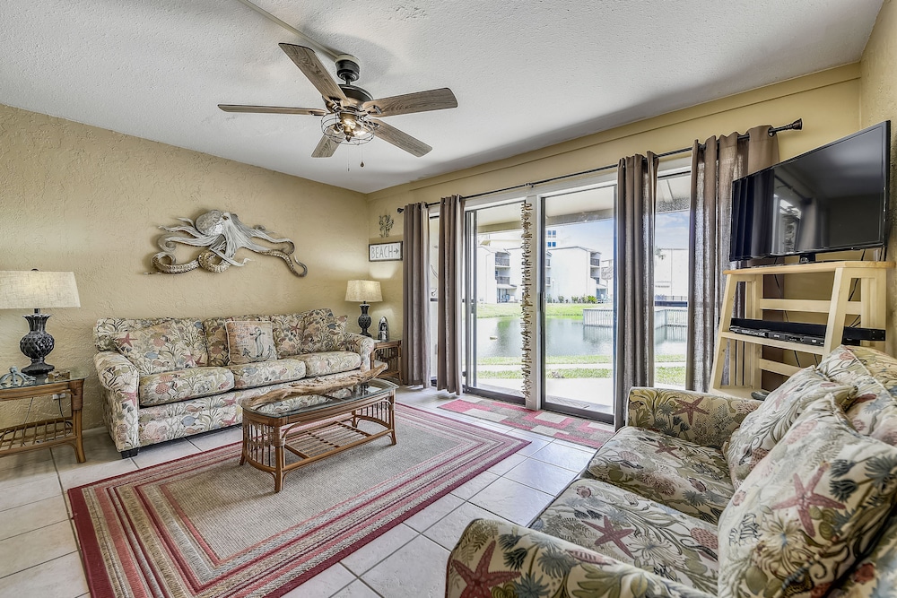 Condo, 2 Bedrooms (Sea Hag - D8)