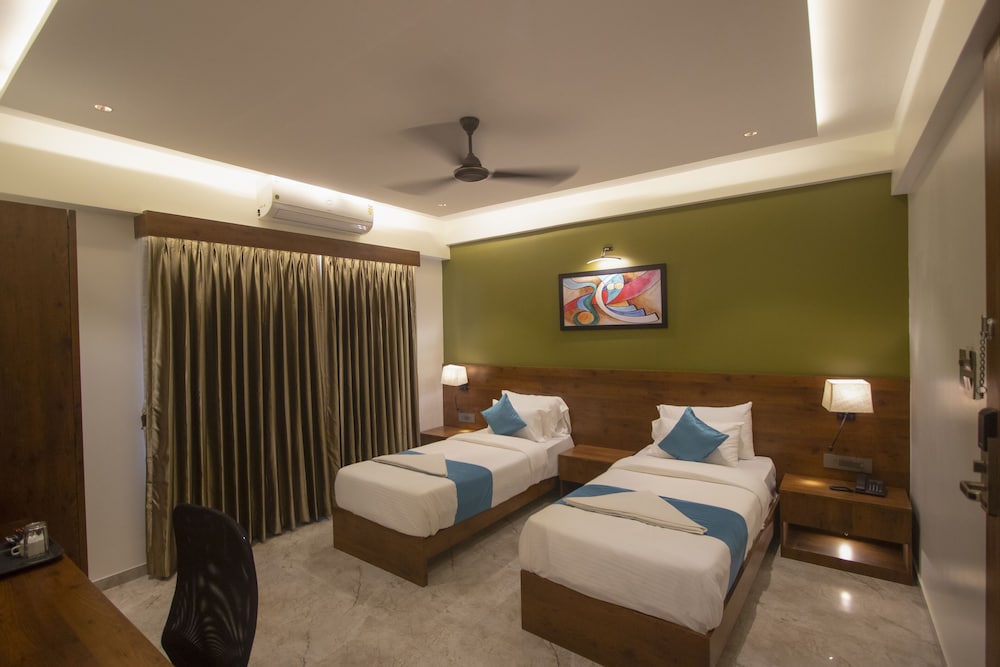 Deluxe Twin Room - Photo 1