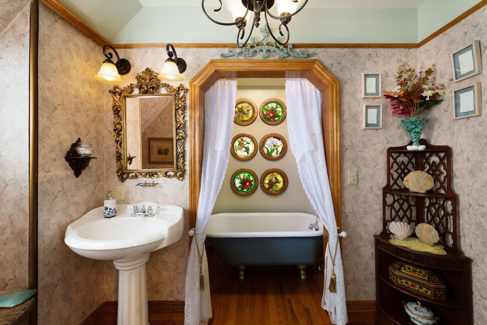 Premium Suite, Private Bathroom, Tower photo 2