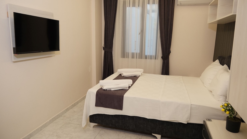 Economy Double Room photo 1