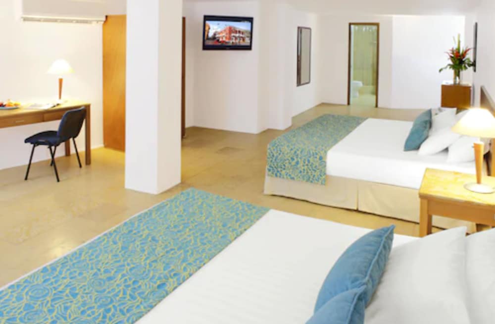 Standard Twin Room - Photo 2