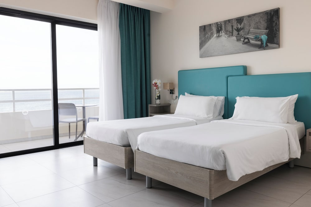 Camera Superior (Superior Seaview Room)
