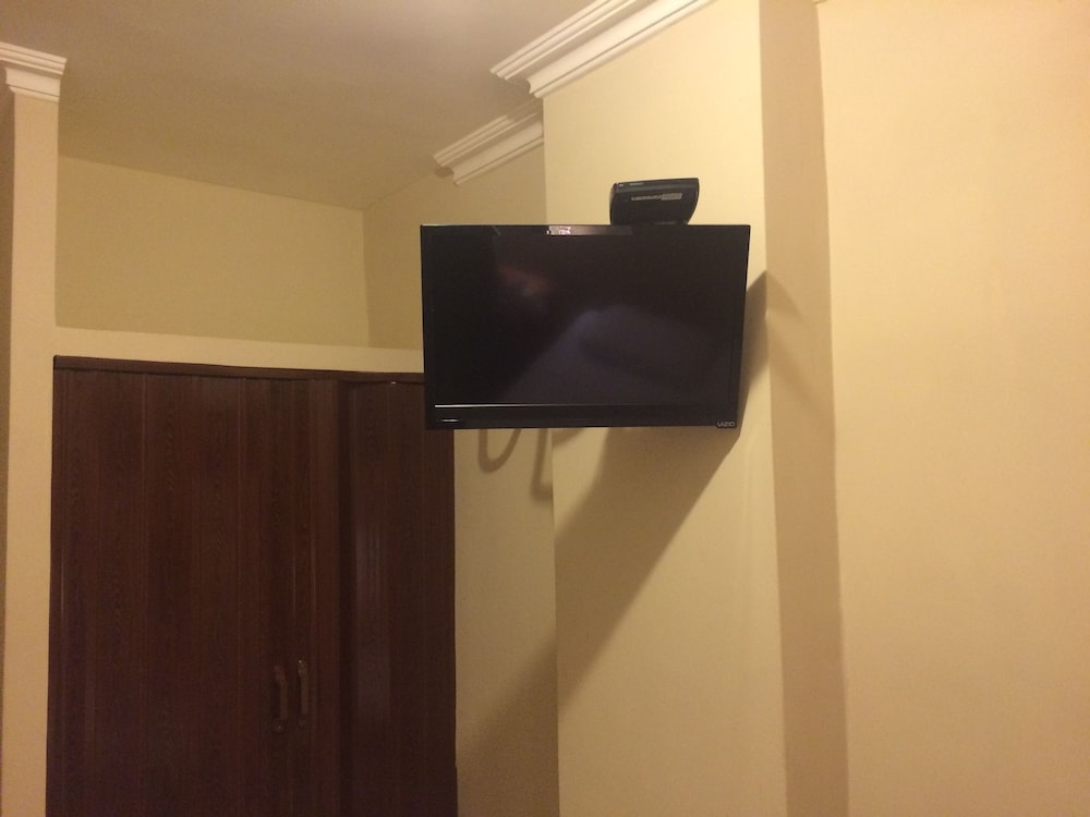 Executive Suite photo 2