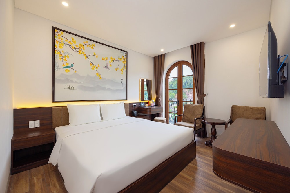 Modern Suite with Veranda (Hotel) photo 2