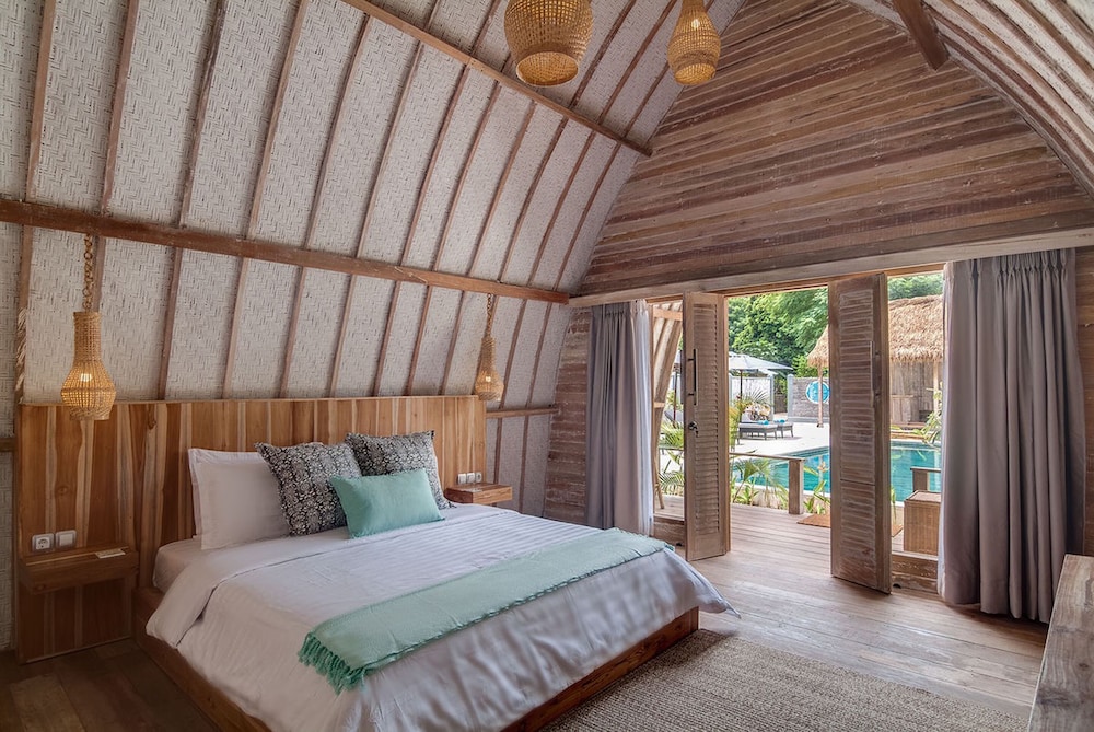 Deluxe Bungalow