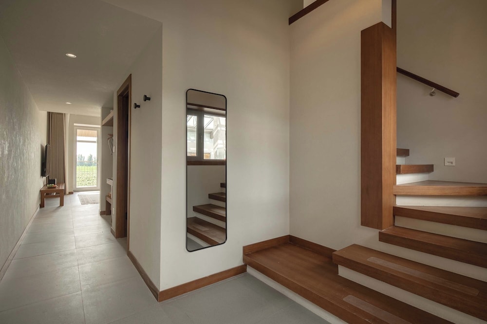 Signature Double Room, Hill View