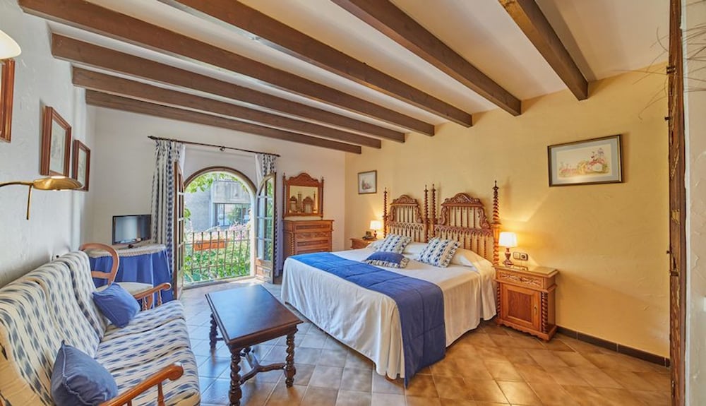 Superior Double Room, Garden View photo 2
