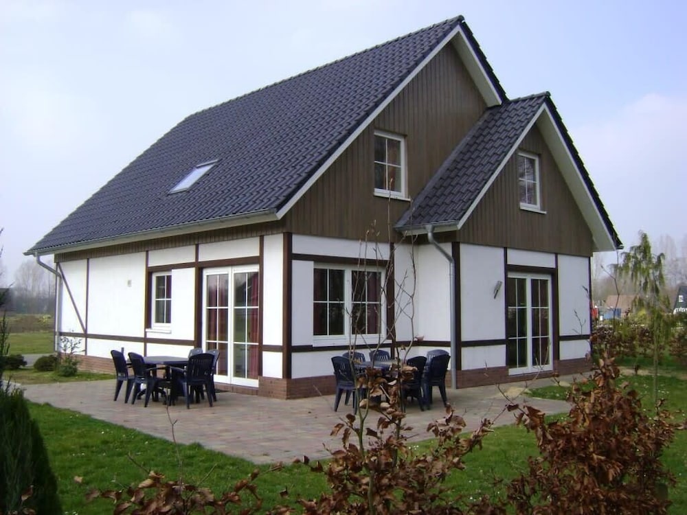 Daelenbroeck 14 photo 1