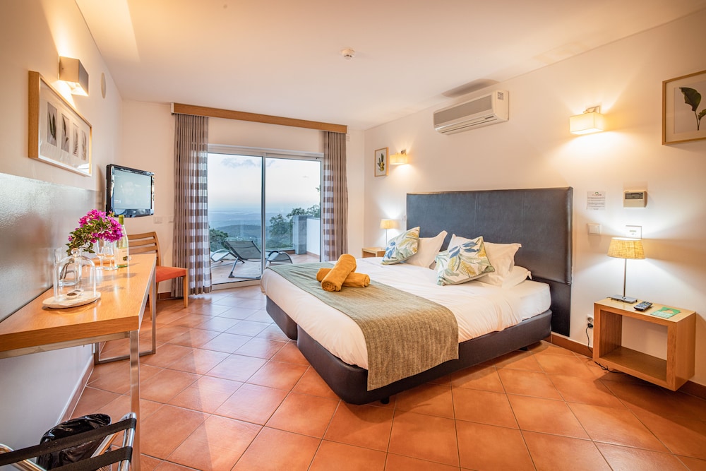 Double or Twin Room, Sea View