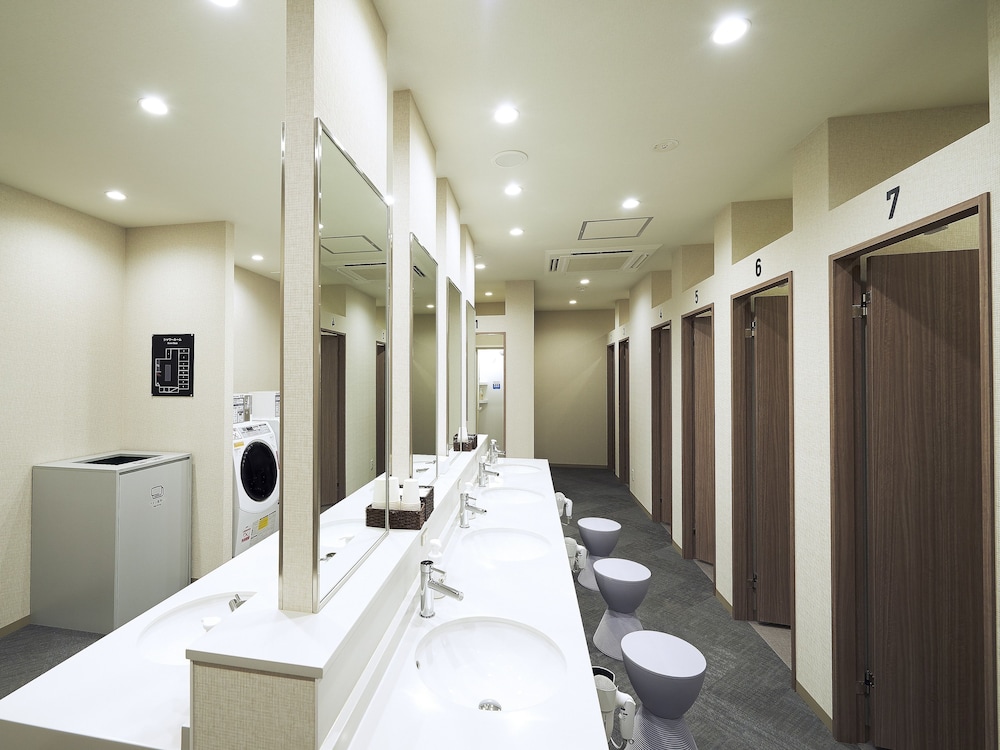 Private Bunk Bed Room with Shared Bathroom photo 3