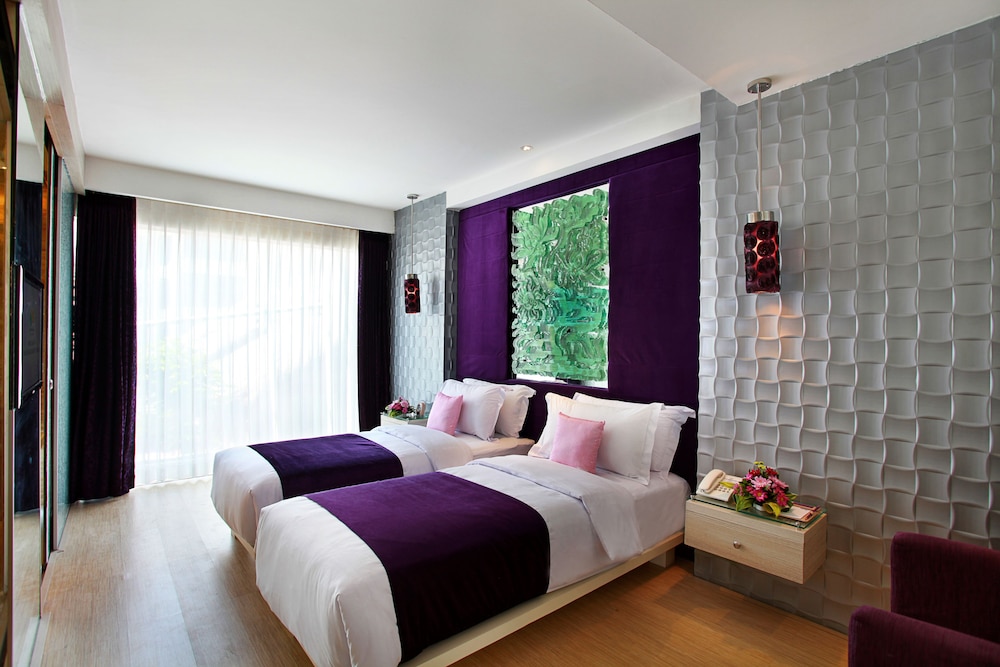 Deluxe Room (Room Only) photo 3