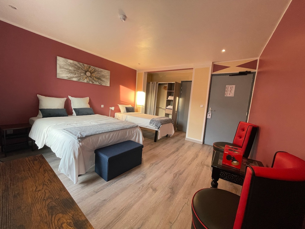 Superior Triple Room