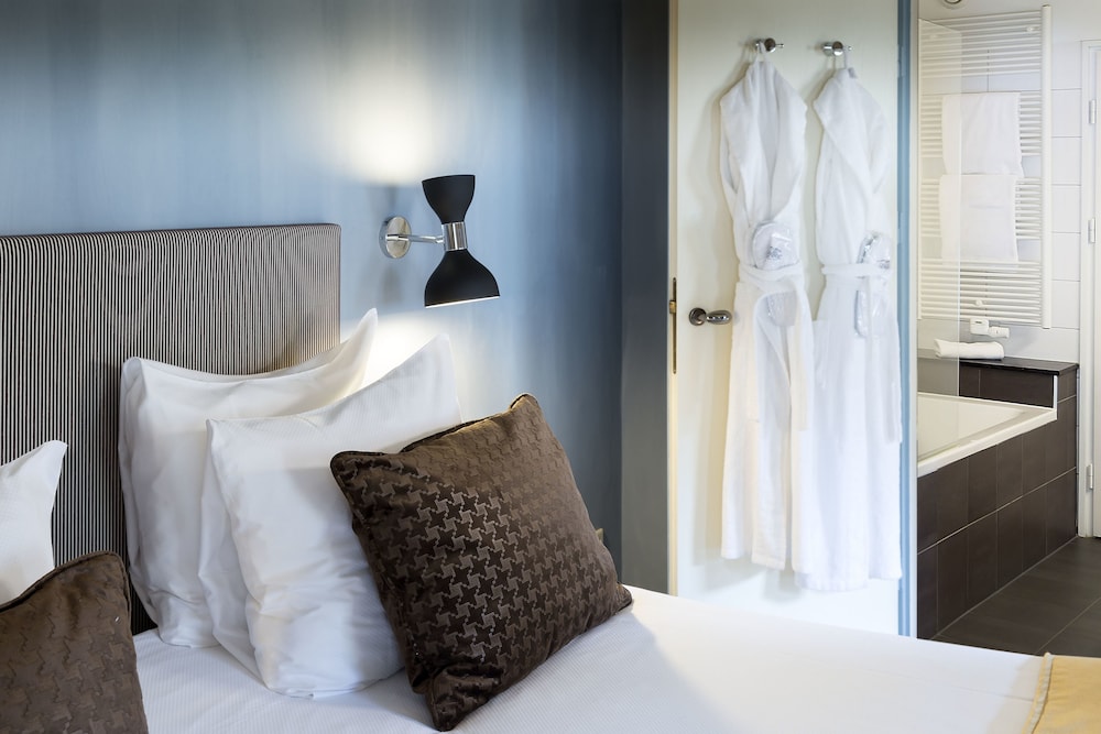 Premium Room - Photo 1