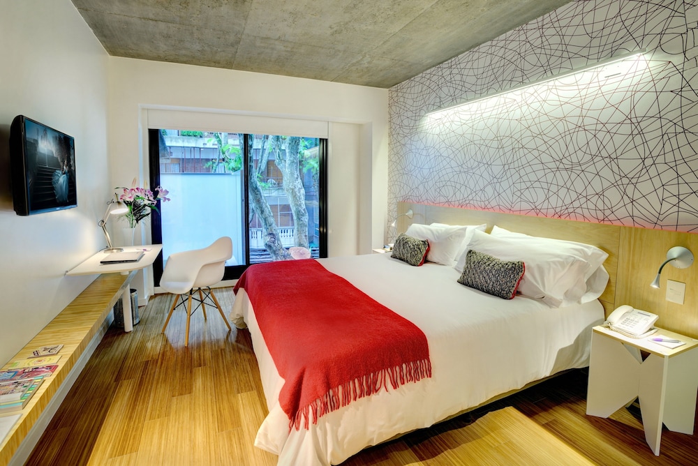 Junior Triple Room, Balcony