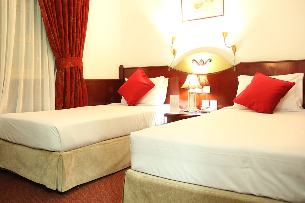 Standard Twin Room photo 3