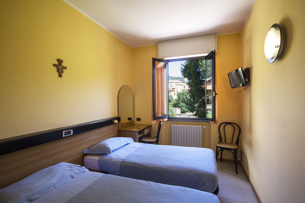 Single Room photo 2