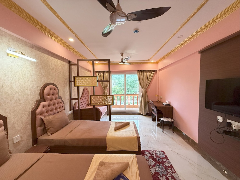 Business Suite Room photo 1