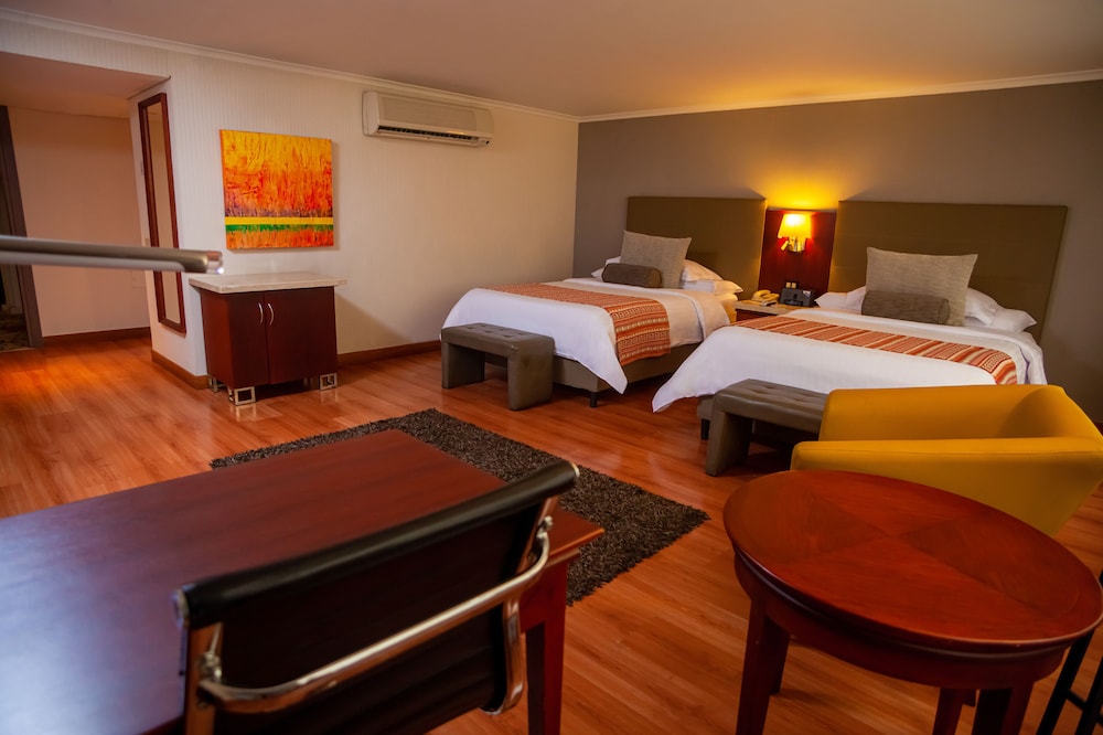 Superior Double Room, 2 Double Beds - Photo 3