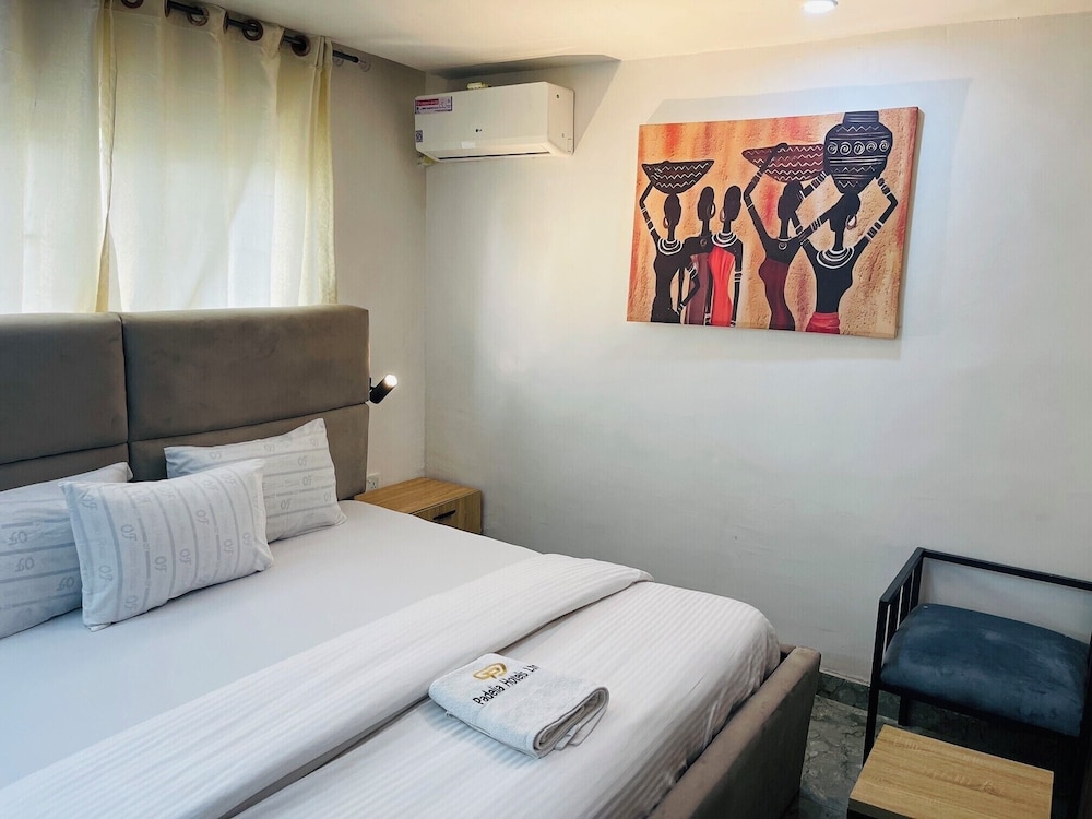 Deluxe Single Room, City View