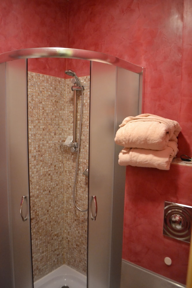 Standard Single Room (#5) photo 3
